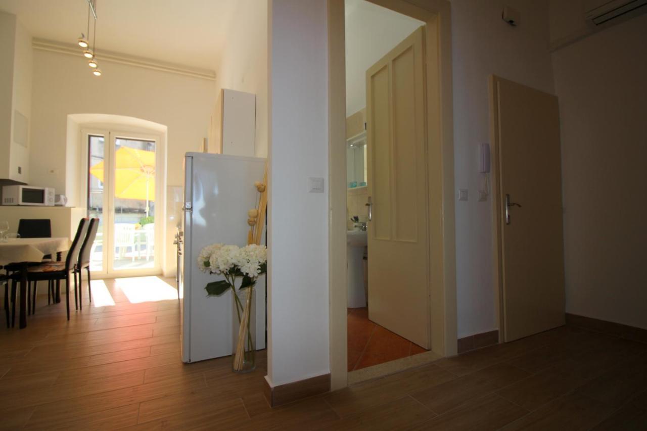 פורץ Apartment Old City מראה חיצוני תמונה